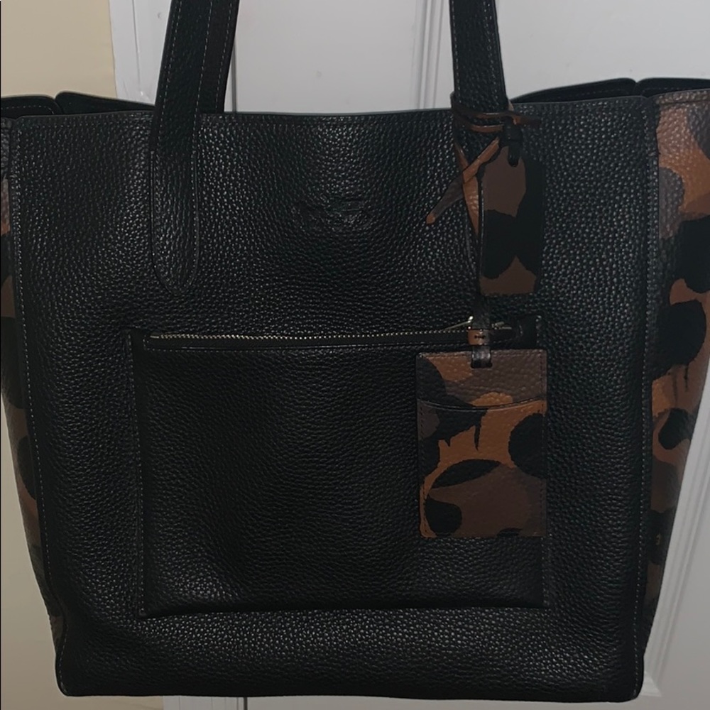 Coach Manhattan tote